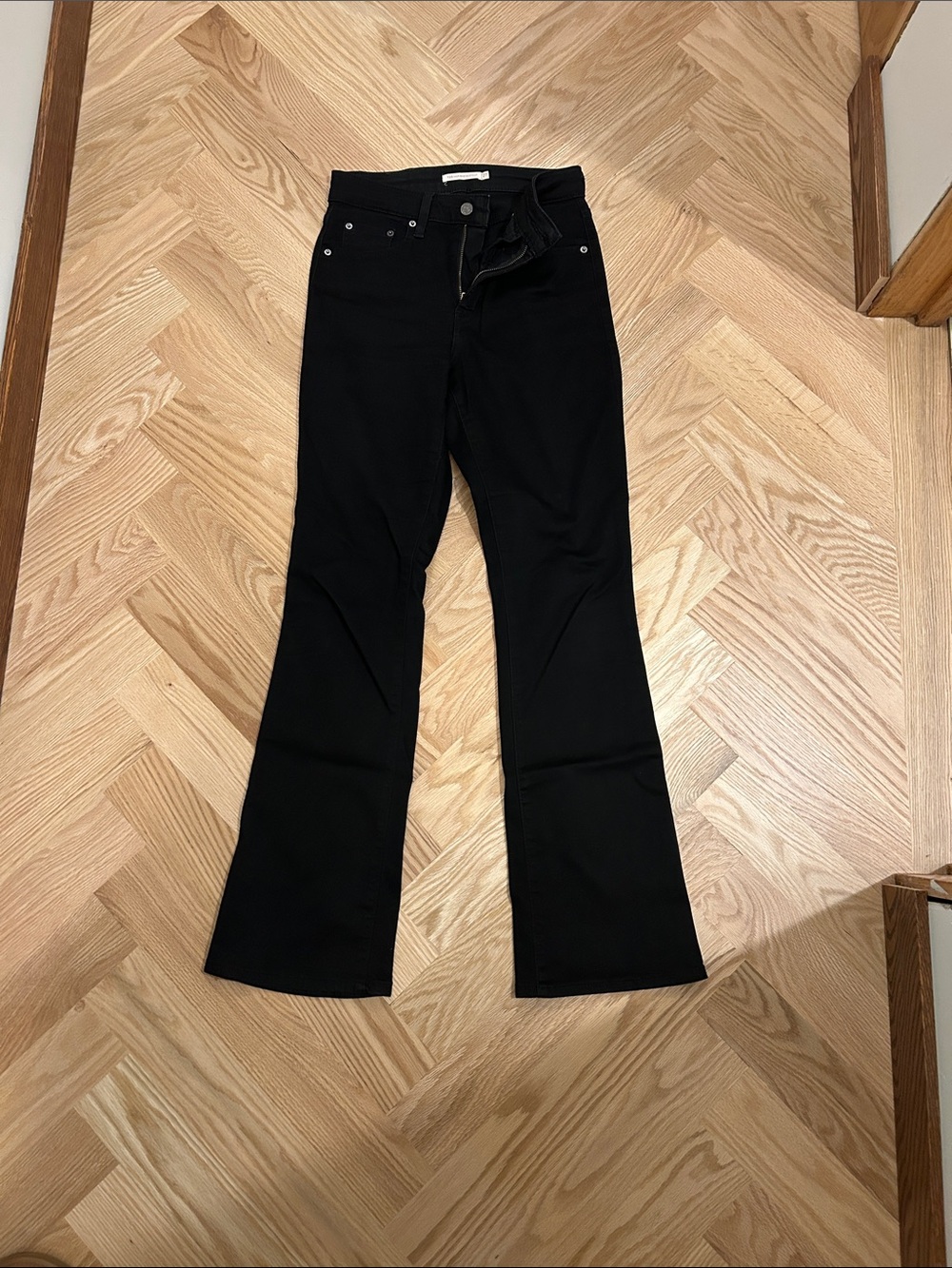 Levi - Black Women's Flared Jeans - Classic High-Rise
